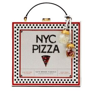 💞🍕Kate Spade Sliced 3D Pizza Box Crossbody Bag 💞🍕NWT)